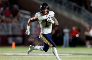 El ex corredor de Cal Jaydn Ott se transfiere a Oklahoma