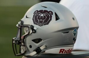 McGee del estado del estado de Missouri muere en un posible accidente de armas