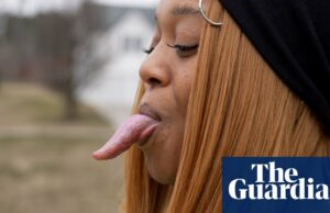 'La gente grita en estado de shock': la mujer estadounidense con la lengua más larga del mundo | Guinness World Records