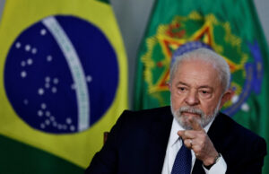 Una vez llamado el político más popular del mundo, la aprobación de Lula en Brasil se desplomó
