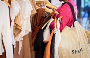 Los compradores estadounidenses se abastecen en AliExpress y Temu antes de que llegaran los aranceles