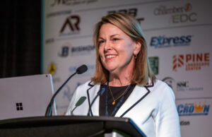 Lawrence una de las comunidades “más comprometidas” de la región: el Times de Lawrence