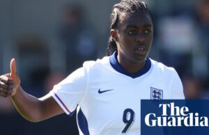 Russo herido reemplazado por la delantera de Inglaterra Sub-19 Michelle Agyemang | Equipo de fútbol femenino de Inglaterra