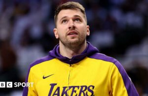 Luka Doncic llega a 45 puntos en el regreso emocional a Dallas Mavericks mientras los Lakers se aseguran el lugar de play-off