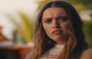 La estrella de White Lotus, Aimee Lou Wood, recibe apoyo de Cara Delevingne y otros siguiendo su parodia SNL 'media'; Degradación