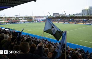 Cardiff diríjase a la administración con WRU establecido para adquisición