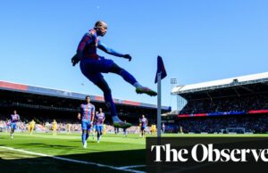 Palacio Crystal Palacio de nueve hombres Doble raro sobre Brighton después de la victoria caótica | Liga Premier