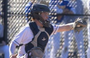 Corriente de Nantucket | Roundup deportivo: el rally de la entrada tardía levanta el béisbol …