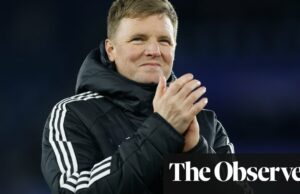 Eddie Howe en el hospital pero consciente y hablando con la familia, Newcastle dice | Eddie Howe
