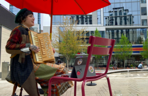 Portland celebra la tradición tradicional de la realización de la calle con el primer Buskathon