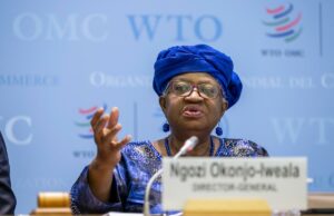 La Organización Mundial del Comercio dice que el comercio global podría pasar este año debido a las políticas arancelarias de Trump