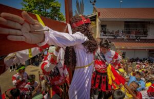 Las celebraciones del fin de semana de Pascua comienzan en todo el mundo – DW – 18/04/2025