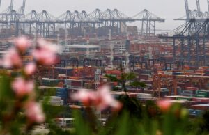 El economista jefe del Banco Mundial se alarma a la alarma de los problemas de la deuda del mercado emergente, insta a la liberalización