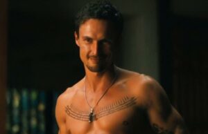 La estrella de 'loto blanco', Arnas Fedaravicius, reacciona a los gays inundando sus DMS