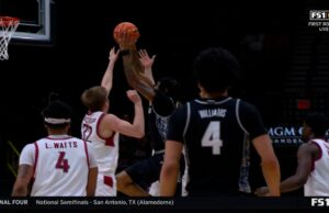 Jordan Burks de Georgetown conduce agresivamente al borde y arroja a Nasty Jam vs. Washington State
