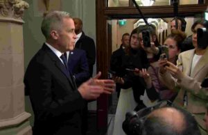 'No es el acto de un amigo': los líderes mundiales reaccionan a los aranceles globales de Trump