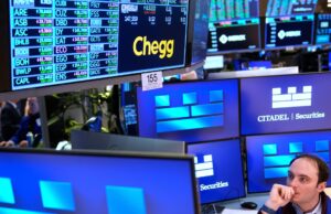 Los mercados bursátiles se sumergen cuando los aranceles de Trump comienzan a la medianoche