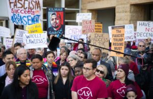 La explotación de la esposa de Kilmar Abrego García fue 'Teatro político', dicen los defensores