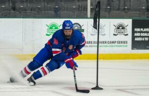 El campeonato mundial de menores de 18 años ofrece a los exploradores la última oportunidad de ver las mejores perspectivas en un entorno competitivo antes del draft de la NHL