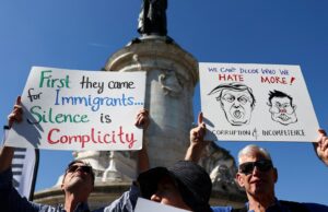 Cientos de manifestantes acuden en ciudades europeas contra Trump