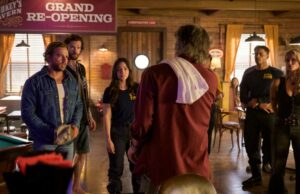 Fire Country sugiere una posible salida del elenco, revela twist acosador