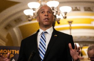 ¿Cory Booker está casado? Ver toda la historia de citas del senador – Hollywood Life