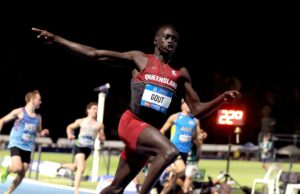 La gota de Australia en camino para el debut del campeonato mundial a los 17