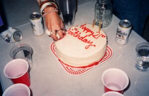 Rechazar la perfección digital en el nuevo informe de tendencia visual de Stills