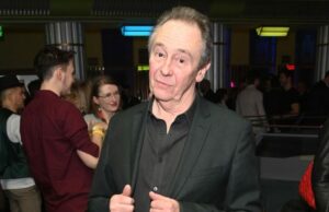 Sobre el actor de 'Harry Potter' HBO Show – Hollywood Life