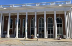 Ciudad de Quincy Presentación del anfitrión del estudio de factibilidad para el complejo deportivo