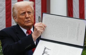 Los aranceles de Trump acumulan estrés en la economía mundial enfermo