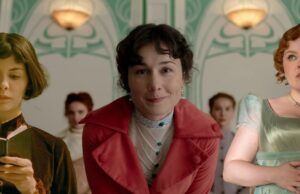 Este nuevo drama de Netflix combina el romance empapado en pastel 'Bridgerton' con travesuras al estilo 'Amélie'