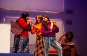 Rollicking 'Museum' Spoofs Art World en Anne Arundel Community College