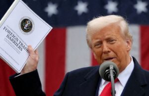 Más de 50 países se han puesto en contacto con la Casa Blanca para comenzar las conversaciones comerciales, dice el asesor de Trump.