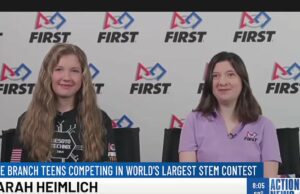 Los adolescentes de Olive Branch compiten en el concurso robótico más grande del mundo