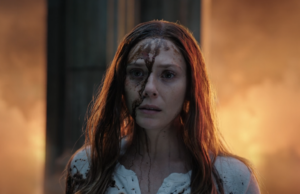 Ya estaba emocionado por el nuevo y espeluznante programa de televisión de Elizabeth Olsen, y ahora un pingüino-fanático se unió al elenco