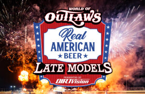 La verdadera cerveza estadounidense se acelera en carreras de tierra como cerveza oficial de World Racing Group