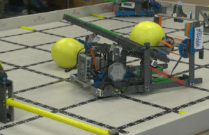 Los estudiantes se dirigen a Vex Robotics World Championships
