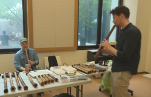 Texas A&M Hosts World Shakuhachi Festival, invitando a otros a aprender sobre la cultura del instrumento