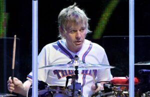 Zak Starkey sale de la OMS después de “emergencia médica grave”