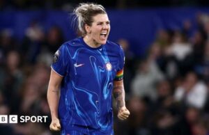 Millie Bright: el capitán del Chelsea hace una aparición de 200th WSL