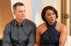 Angela Bassett reacciona a la muerte de Bobby Nash en 9-1-1