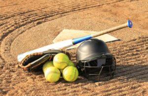 Puntajes de béisbol y softbol de la escuela secundaria del viernes