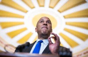 De qué habló Cory Booker durante 25 horas
