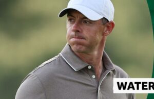 The Masters: Rory McIlroy interviene en el agua en el hoyo 15