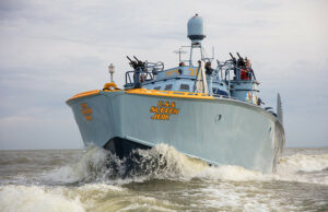 Reconectarse con un barco de patrulla de la Segunda Guerra Mundial