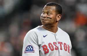 RELOJ: los Medias Rojas DH Rafael Devers finalmente retoman el primer éxito después de un comienzo históricamente malo para la temporada de 2025