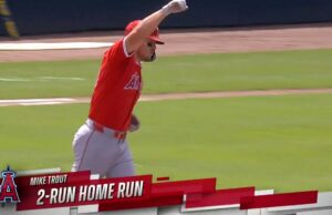 Mike Trout aplasta su cuarto jonrón del año que extiende el liderazgo de los Angelinos sobre los rayos