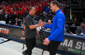 Jon Scheyer de Duke y Kelvin Sampson de Houston se encuentran en Final Four después de poner sellos propios en sus programas
