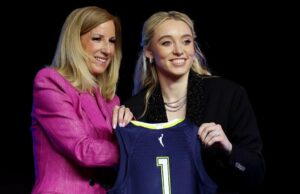 Grados de draft de la WNBA, Resultados: Paige Bueckers va el número 1 a las alas, Hailey Van Lith para llenar la necesidad del armador de Sky